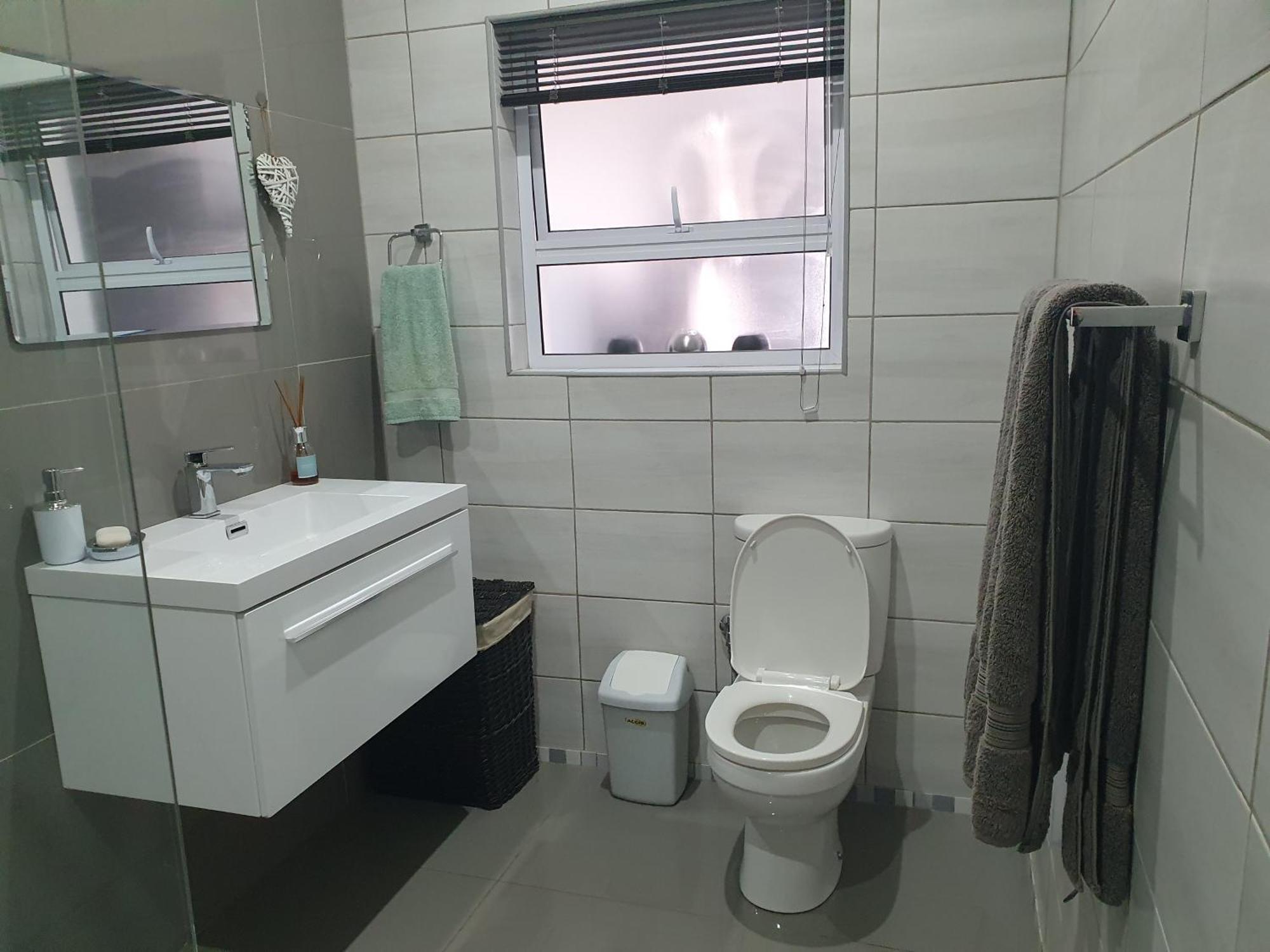 1 On Sonnet Apartment
