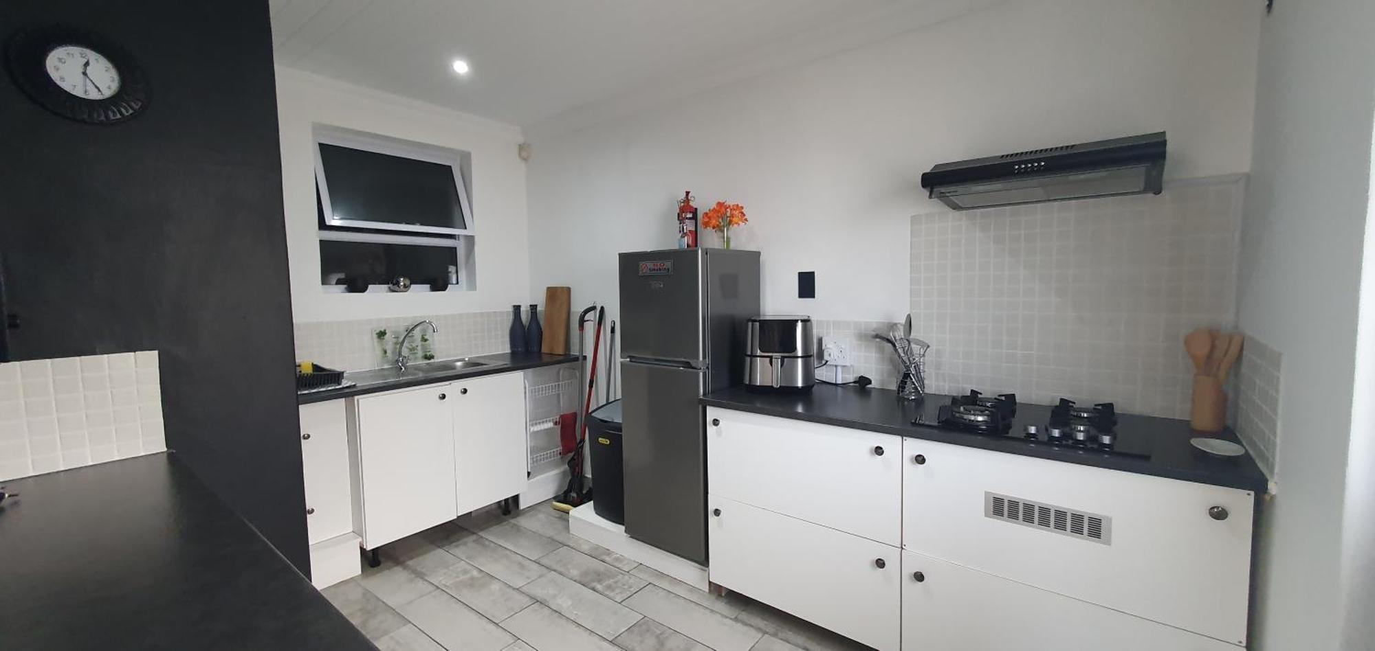 1 On Sonnet Apartment